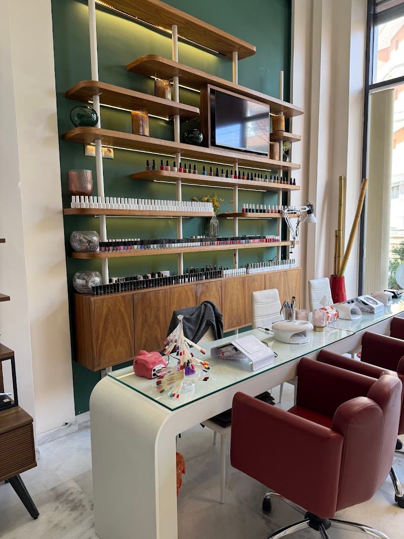 Make Me Shine Beauty